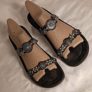 Minnetonka Faux Turquoise Jeweled Embellished Slide Sandals
